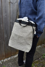 Afbeelding in Gallery-weergave laden, Messenger Bag Schoudertas Gerecycled