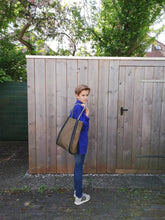 Afbeelding in Gallery-weergave laden, Boodschappentas Recycled Military Canvas