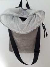 Afbeelding in Gallery-weergave laden, Messenger Bag Schoudertas Gerecycled