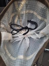 Afbeelding in Gallery-weergave laden, Boodschappentas Recycled Military Canvas - Parachute Treksluiting