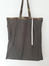 Afbeelding in Gallery-weergave laden, Totebag Parachute nylon Gerecycled

