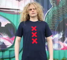 Afbeelding in Gallery-weergave laden, XXX Amsterdam Navy (Red) - Loenatix Organic Cotton Fairtrade T-shirt Amsterdam T-shirt color Navy on Model
